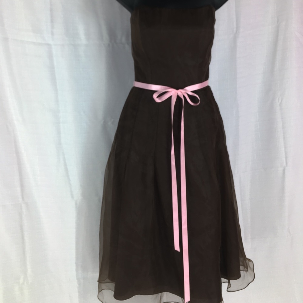 B2 brown formal dress w/pink ribbon belt, size 8
